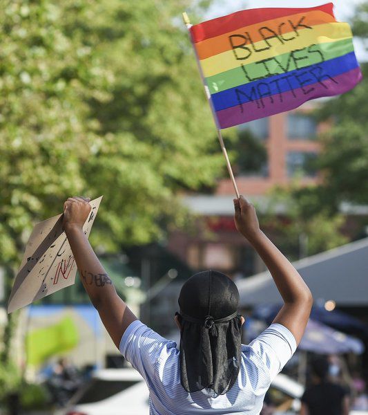 More than 100 protestors march through Salem, demand police defunding